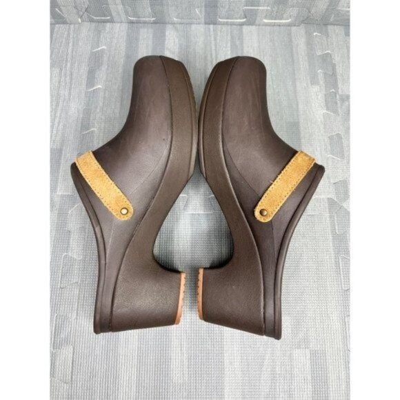 Crocs Sarah Mules Women's Size 9 Brown Slip On - Picture 7 of 7